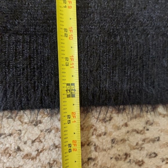 Time and Tru Med (8-10) Black Soot Combo Fuzzy Sweater Retro Colorful Fuzzy - Picture 8 of 13